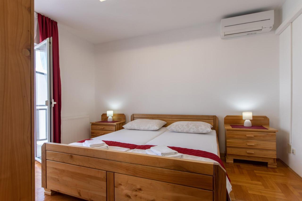 Hotel Buenavista Beach House Trogir Mastrinka Exterior photo