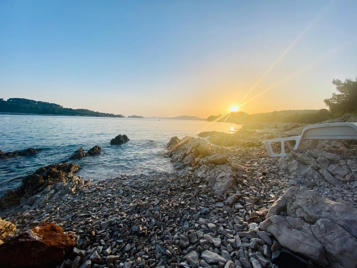 Hotel Buenavista Beach House Trogir Mastrinka Exterior photo