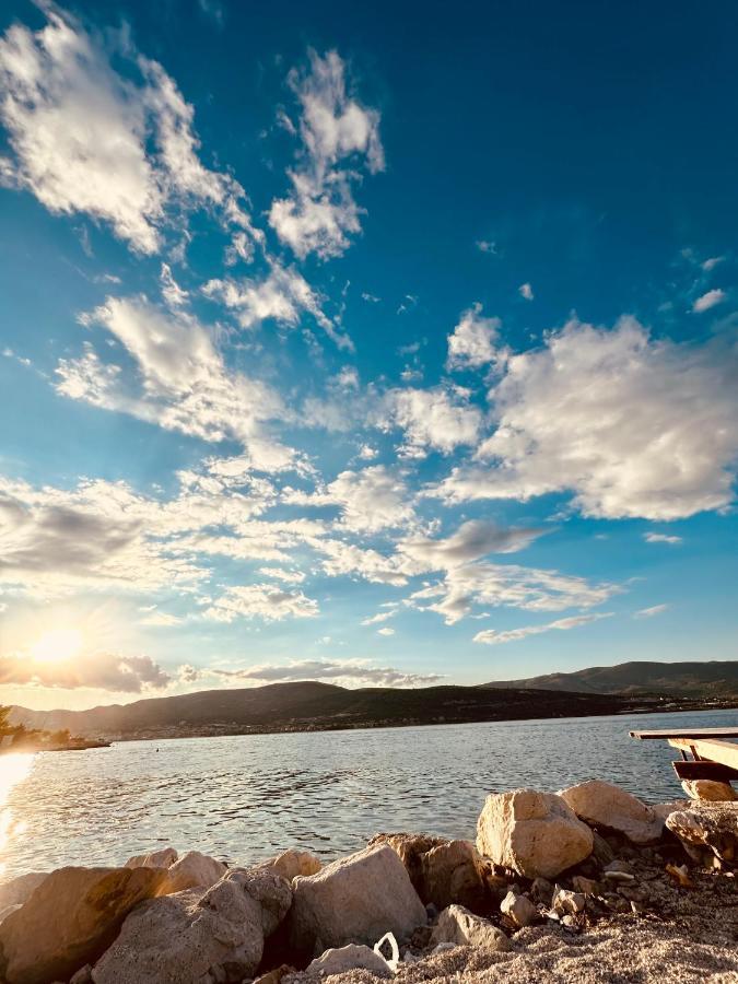 Hotel Buenavista Beach House Trogir Mastrinka Exterior photo